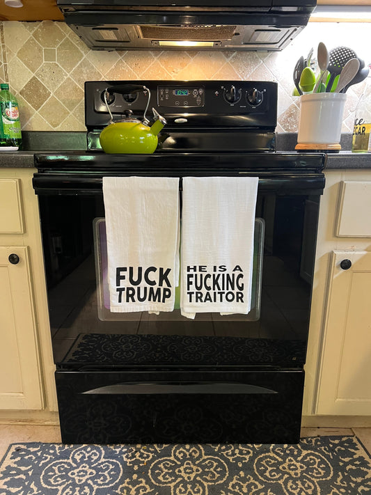 Fuck Trump - he is a fucking traitor Tea Towel Set