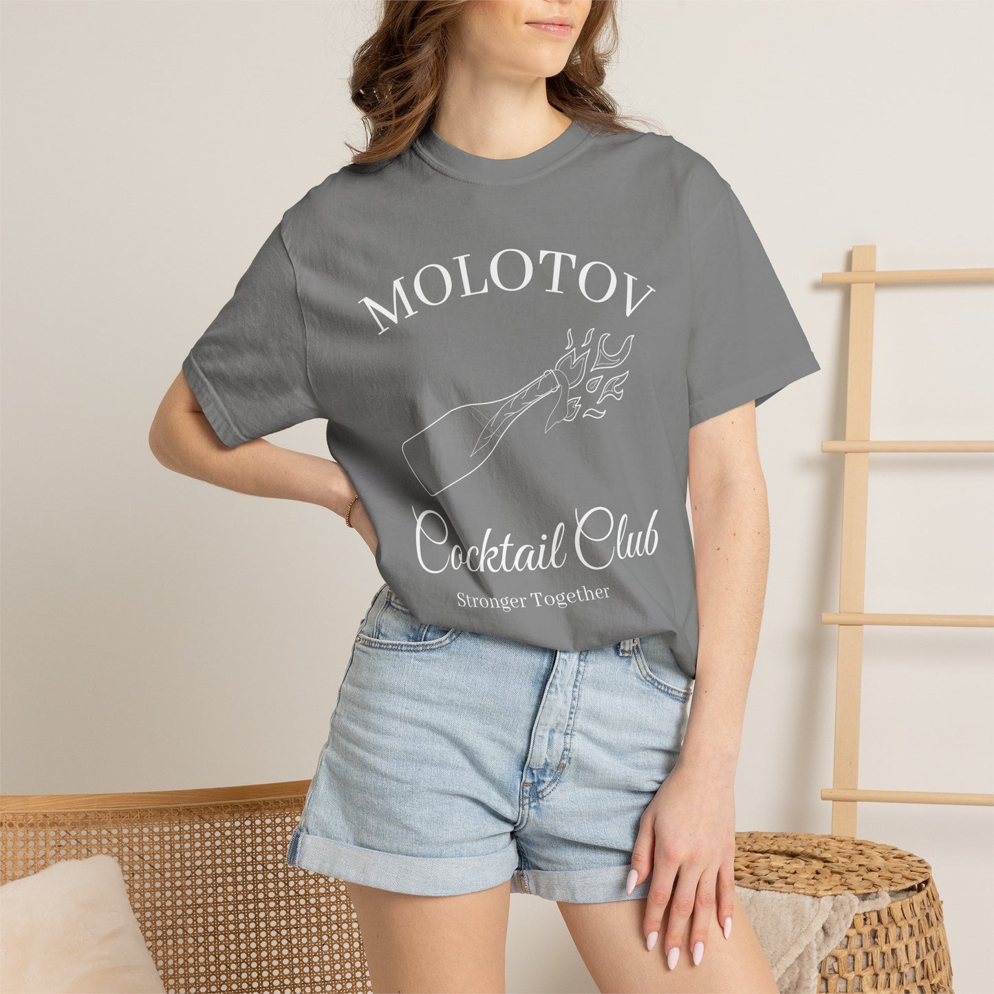 Cocktail Club T-shirt | Graphic Tee Molotov Illustration