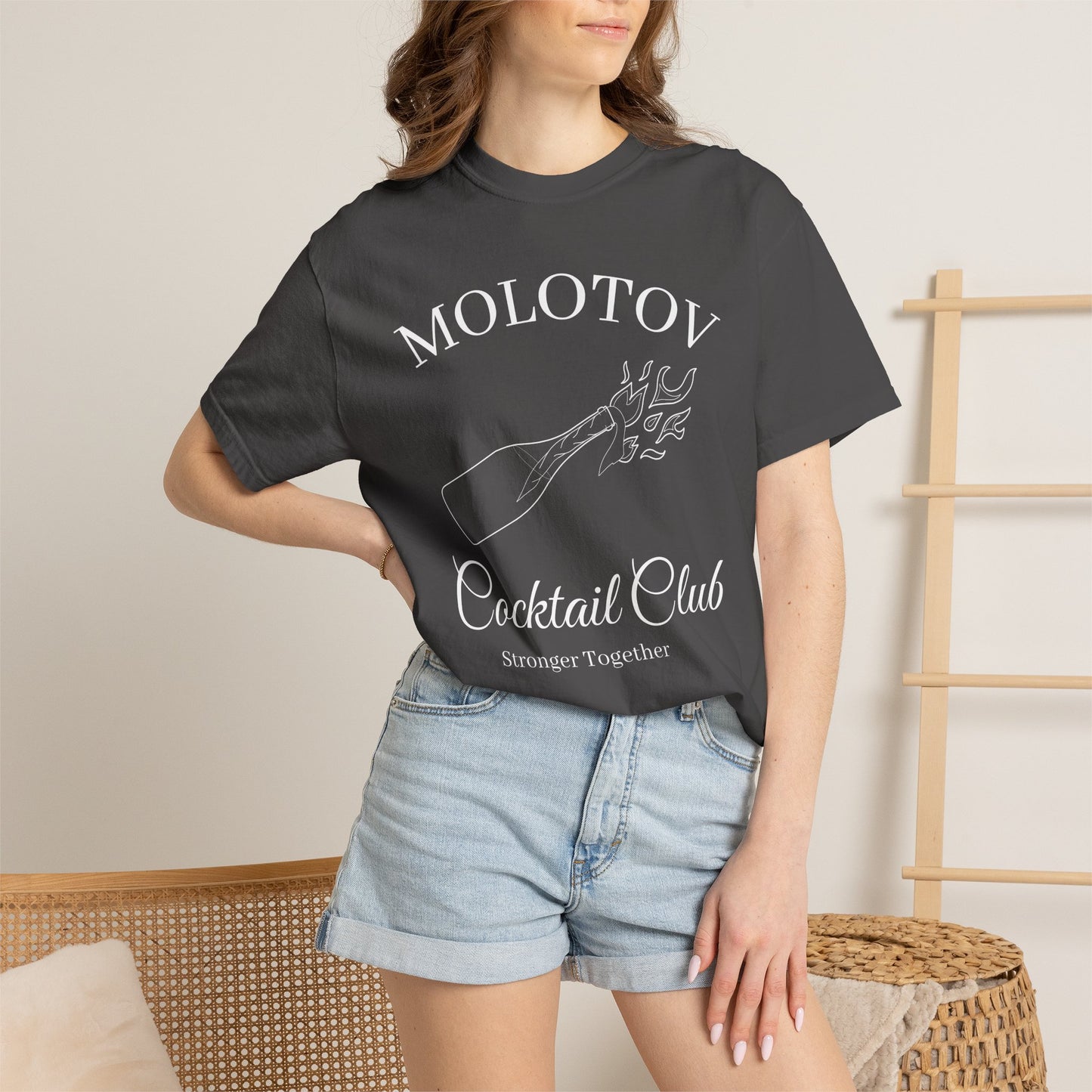 Cocktail Club T-shirt | Graphic Tee Molotov Illustration