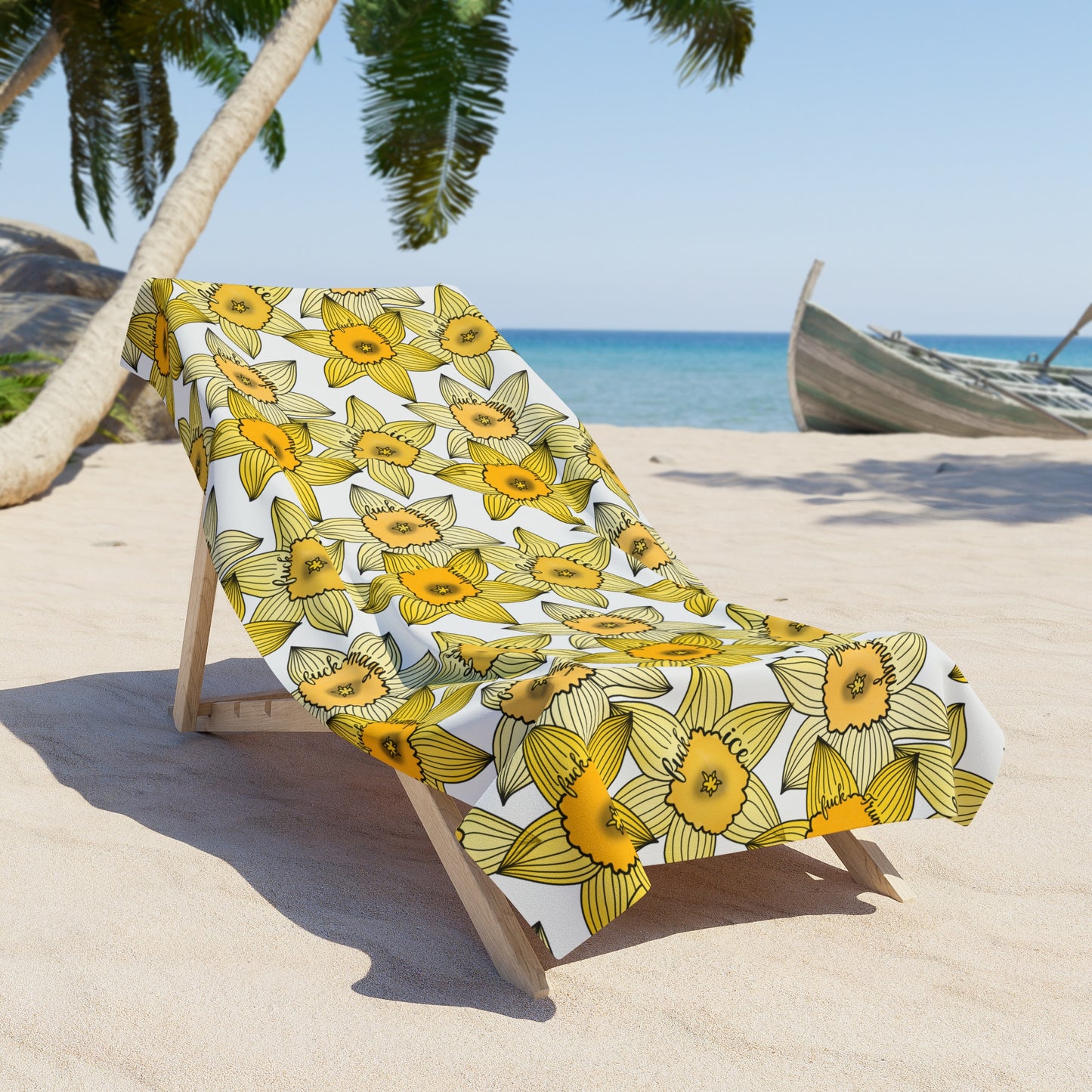 Daffodil Pattern Beach Towel — Yellow Floral Summer Towel