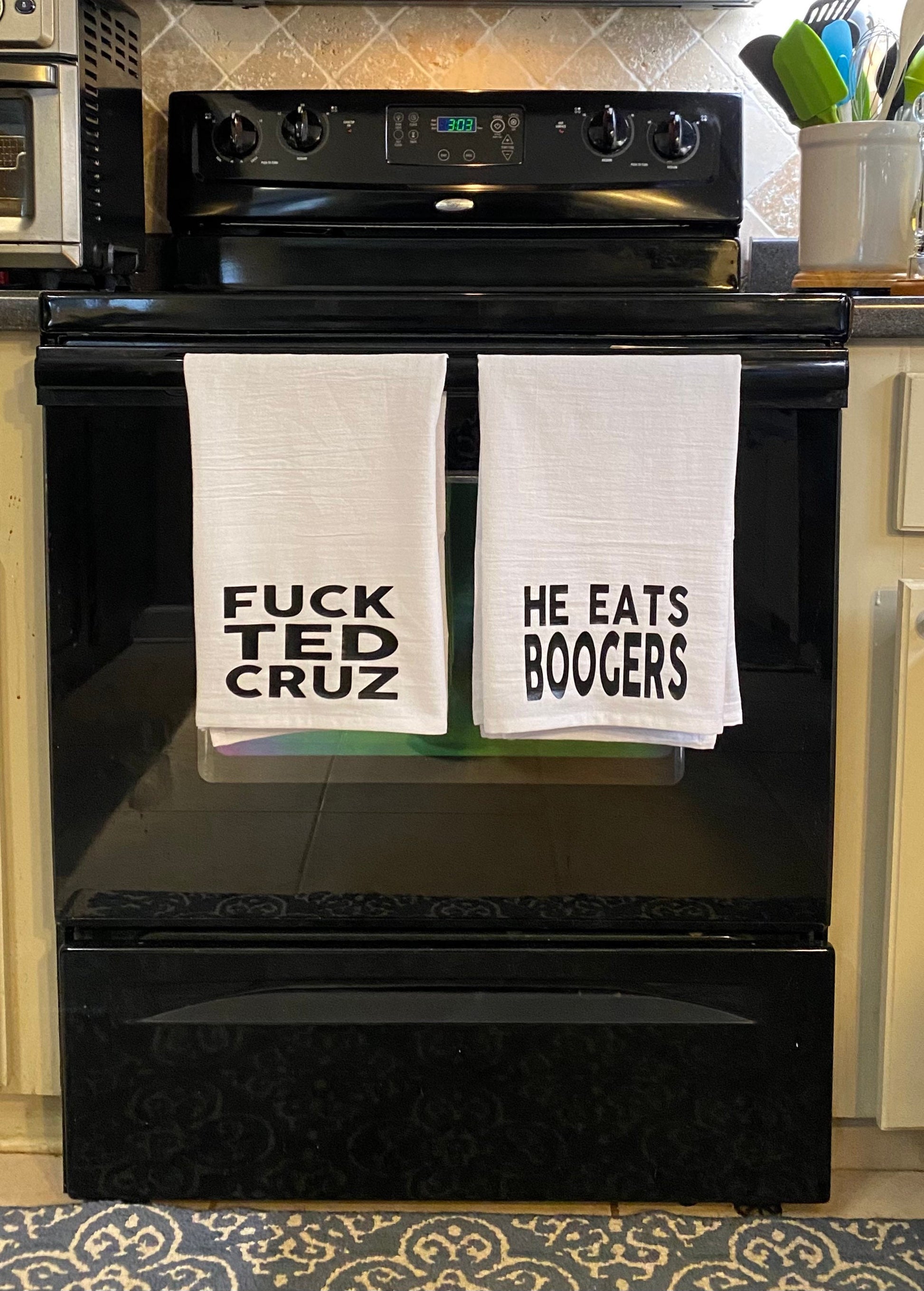 Ted Cruz Eats Boogers Tea Towel Set