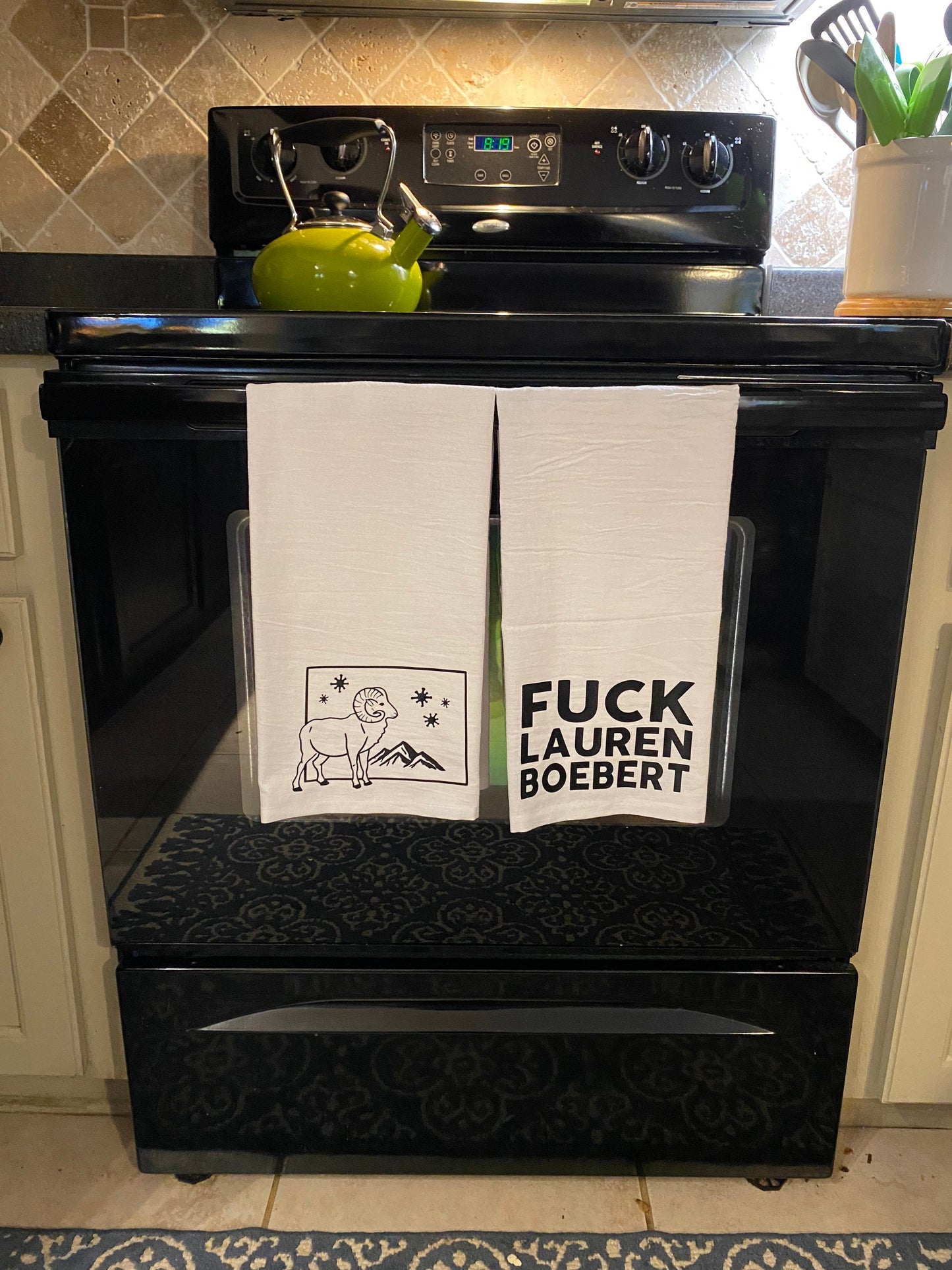 Colorado State Series Tea Towel Set - Lauren Boebert